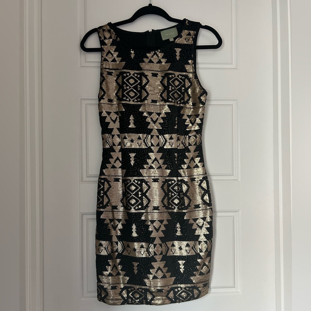 Black and gold mini dress, sz XS